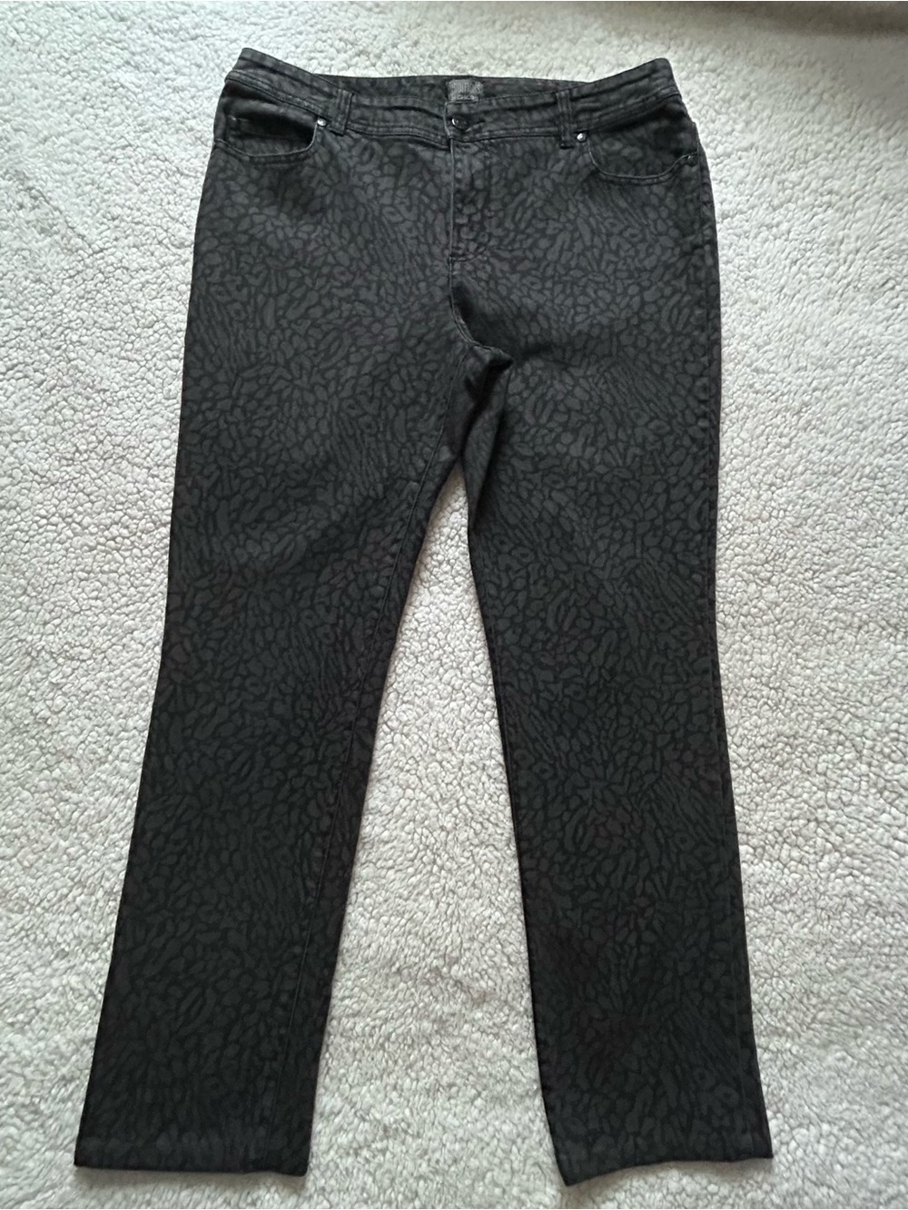 Chico’s Black / Gray Textured Animal Print Jeans